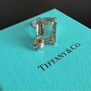 Authentic Tiffany ladybug green quartz ring